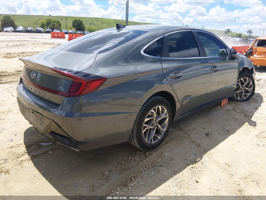 2021 Hyundai Sonata SEL photo 4