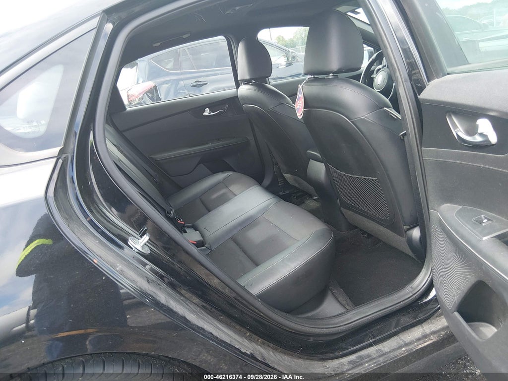 2021 Kia Forte GT-Line photo 8