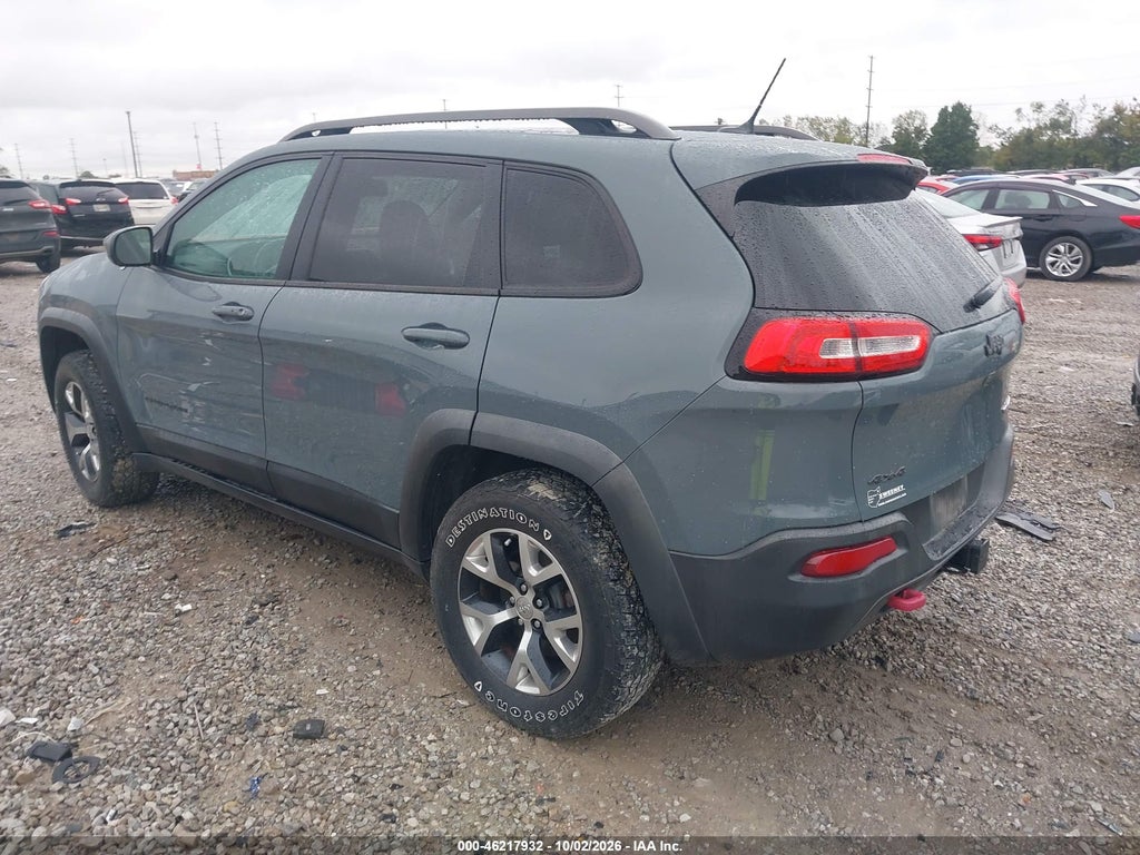 2015 Jeep Cherokee Trailhawk photo 3