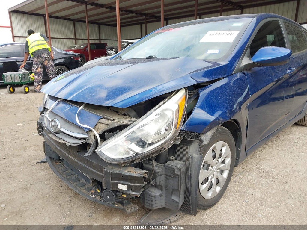 2017 Hyundai Accent SE photo 6