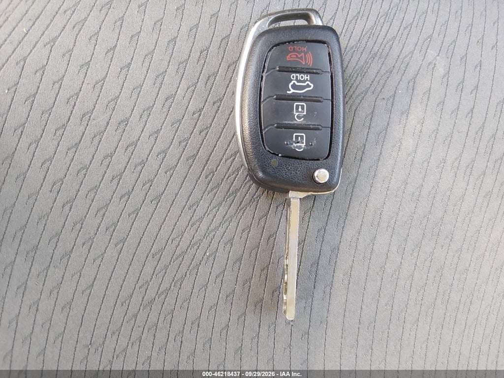 2016 Hyundai Santa FE Sport 2.4L photo 11