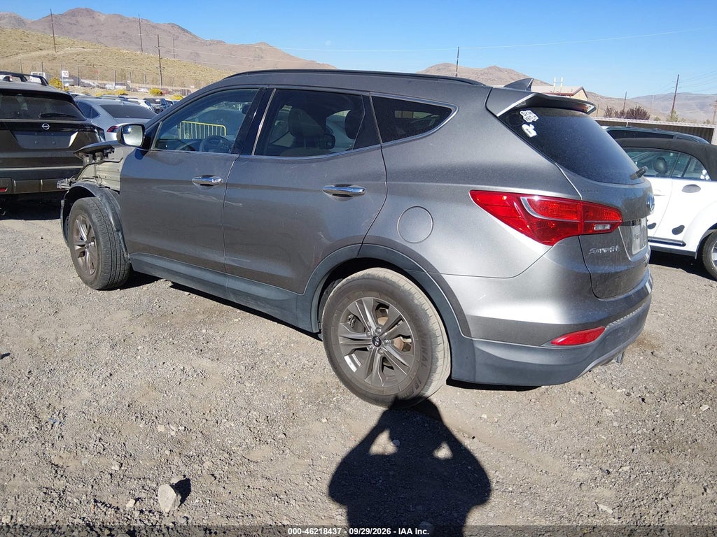 2016 Hyundai Santa FE Sport 2.4L photo 3