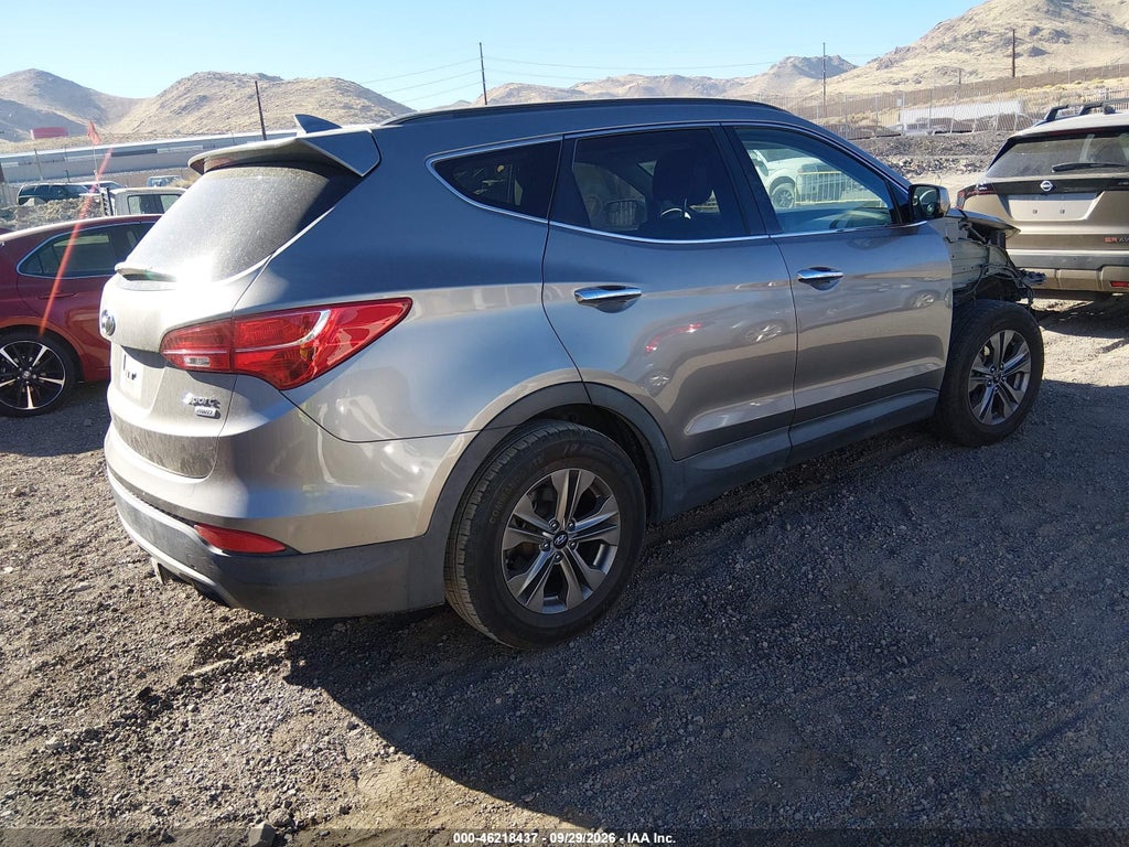 2016 Hyundai Santa FE Sport 2.4L photo 4
