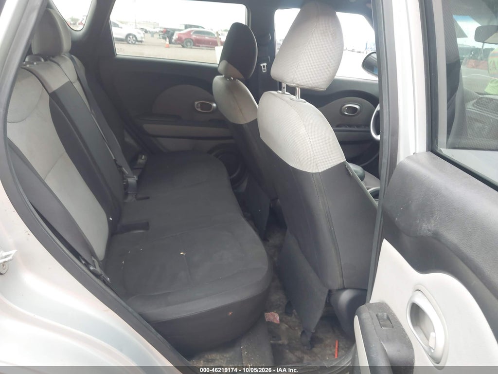 2015 Kia Soul ! photo 8