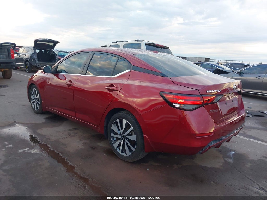 2021 Nissan Sentra SV Xtronic CVT photo 3