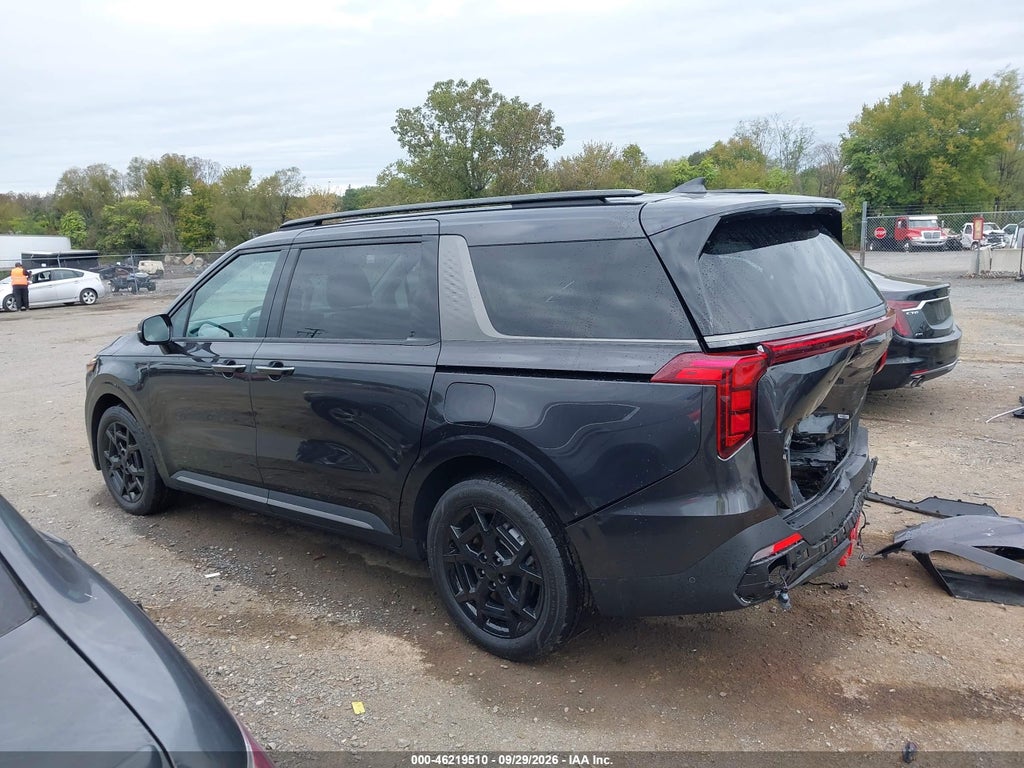 2026 Kia Carnival MPV Hybrid SX photo 3