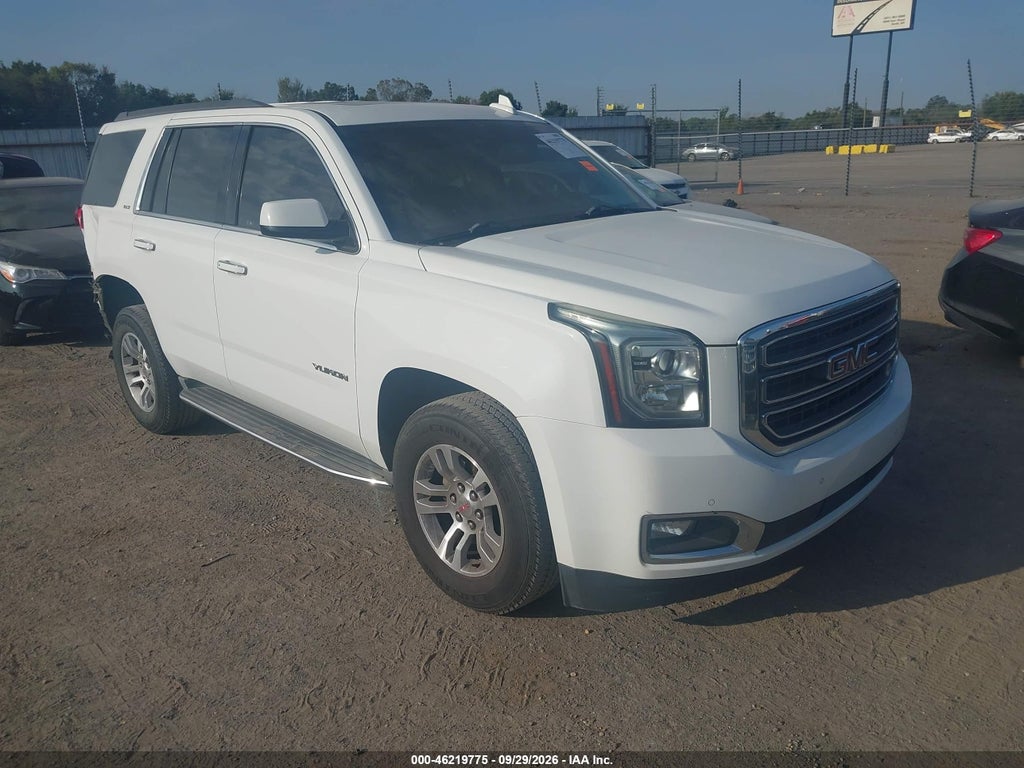2016 GMC Yukon SLT photo 1