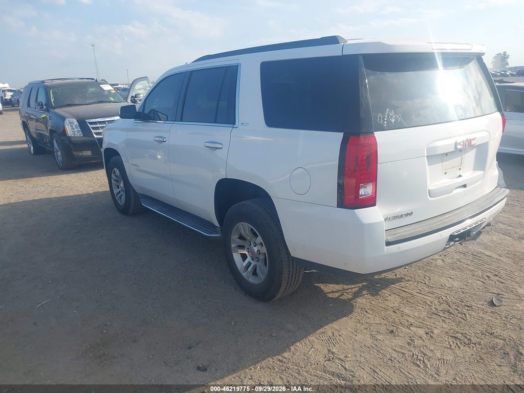 2016 GMC Yukon SLT photo 3