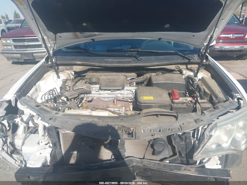 2012 Toyota Camry LE photo 10