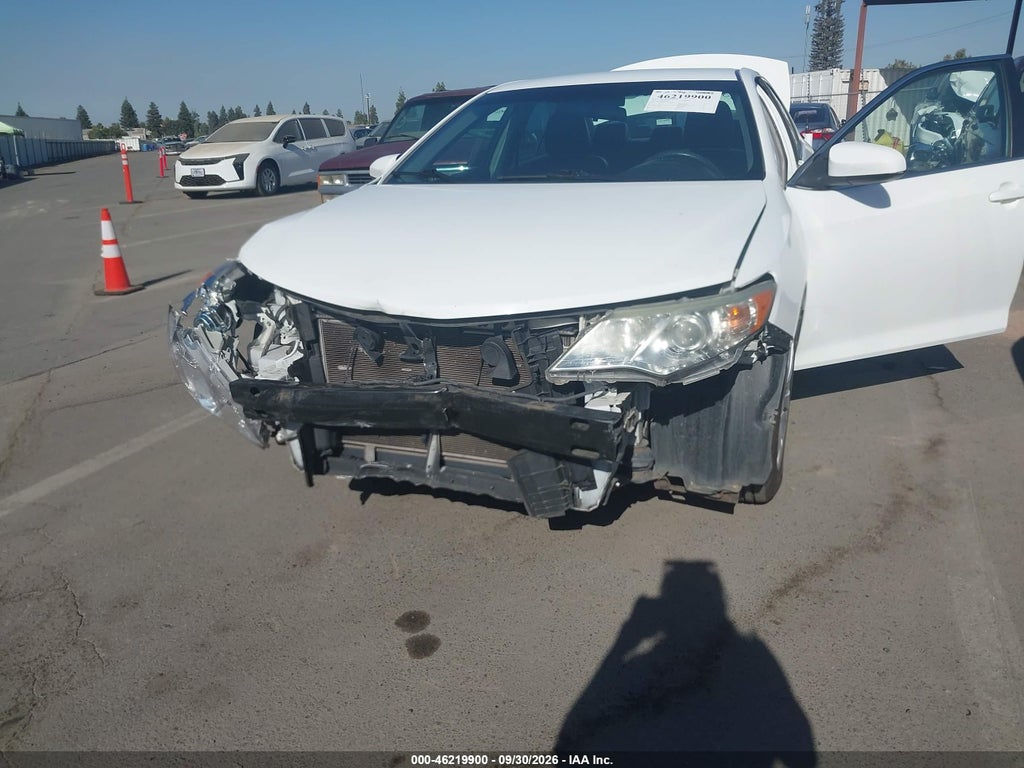 2012 Toyota Camry LE photo 6