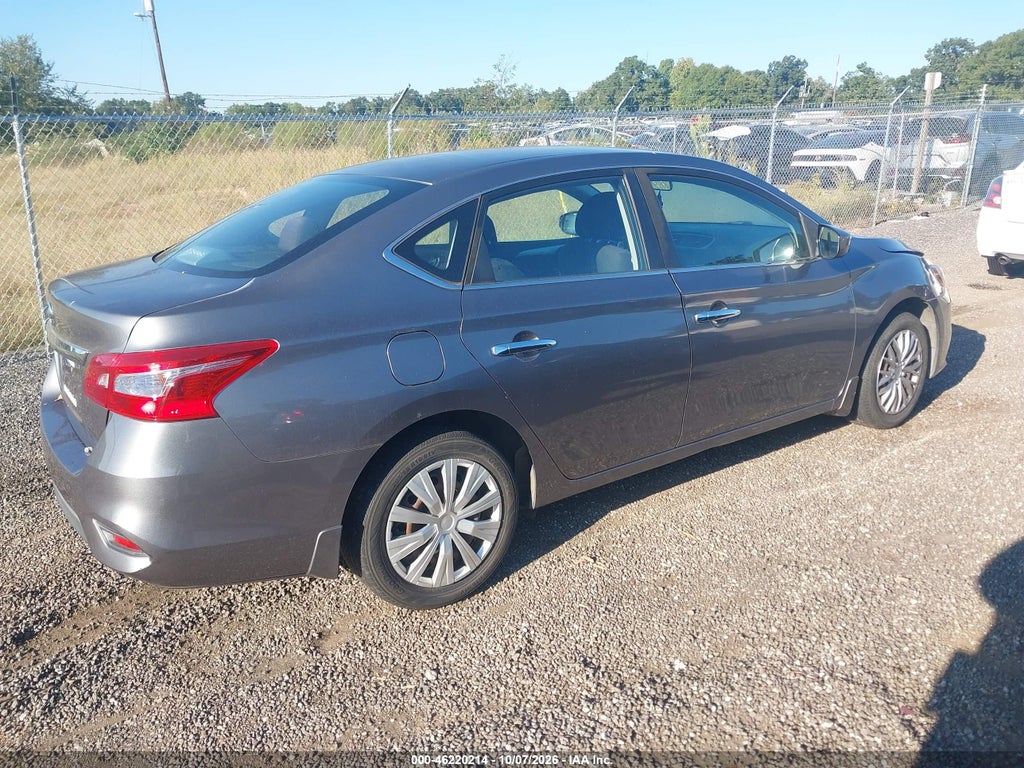2017 Nissan Sentra S photo 4