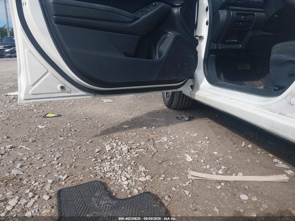 2023 Subaru Impreza Premium 5-Door photo 9