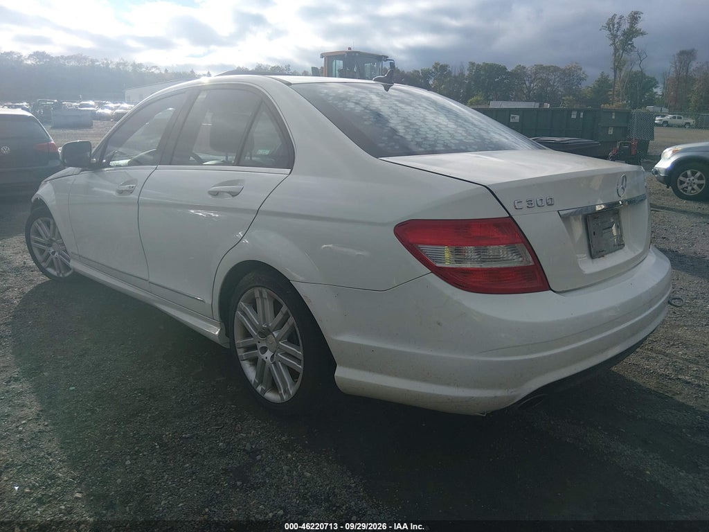 2009 Mercedes-Benz C 300 Luxury 4MATIC/Sport 4MATIC photo 3