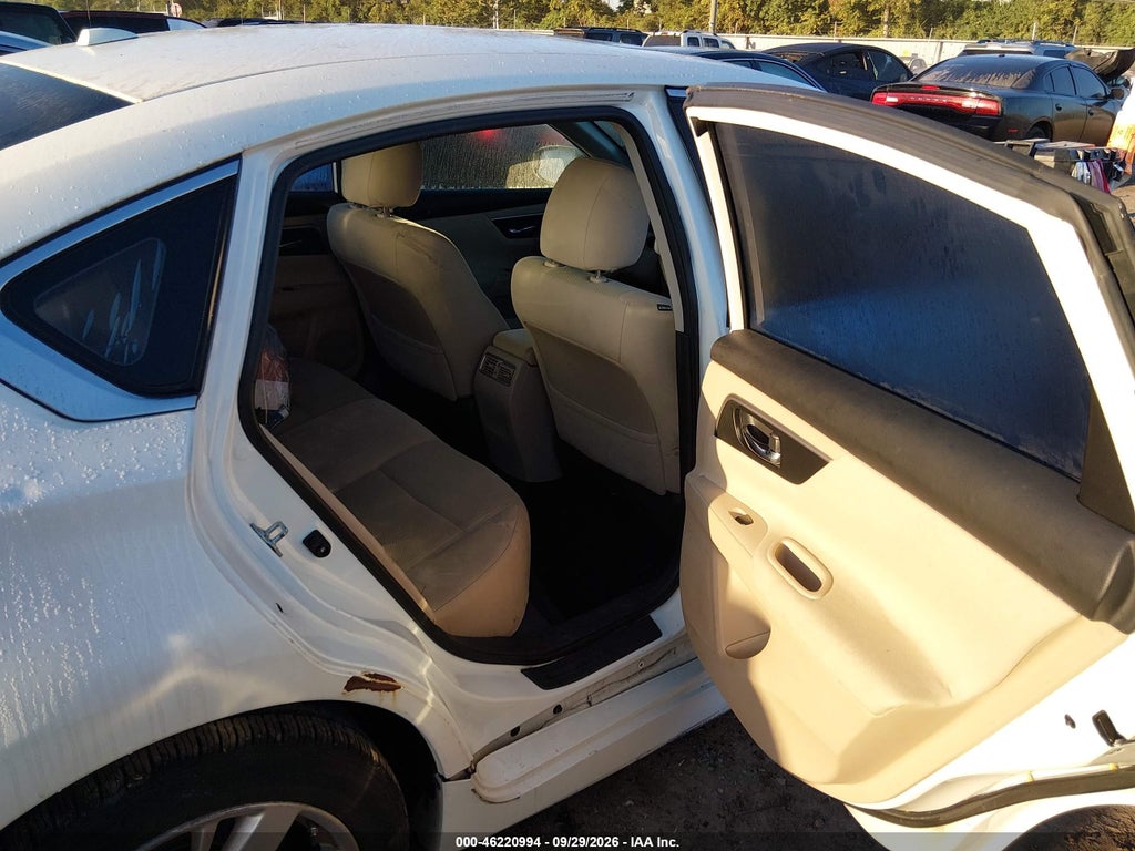 2015 Nissan Altima 2.5 SV photo 8