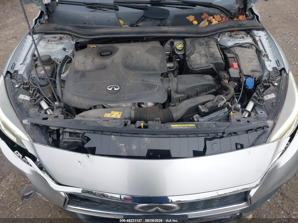 2018 Infiniti QX30 Essential photo 10