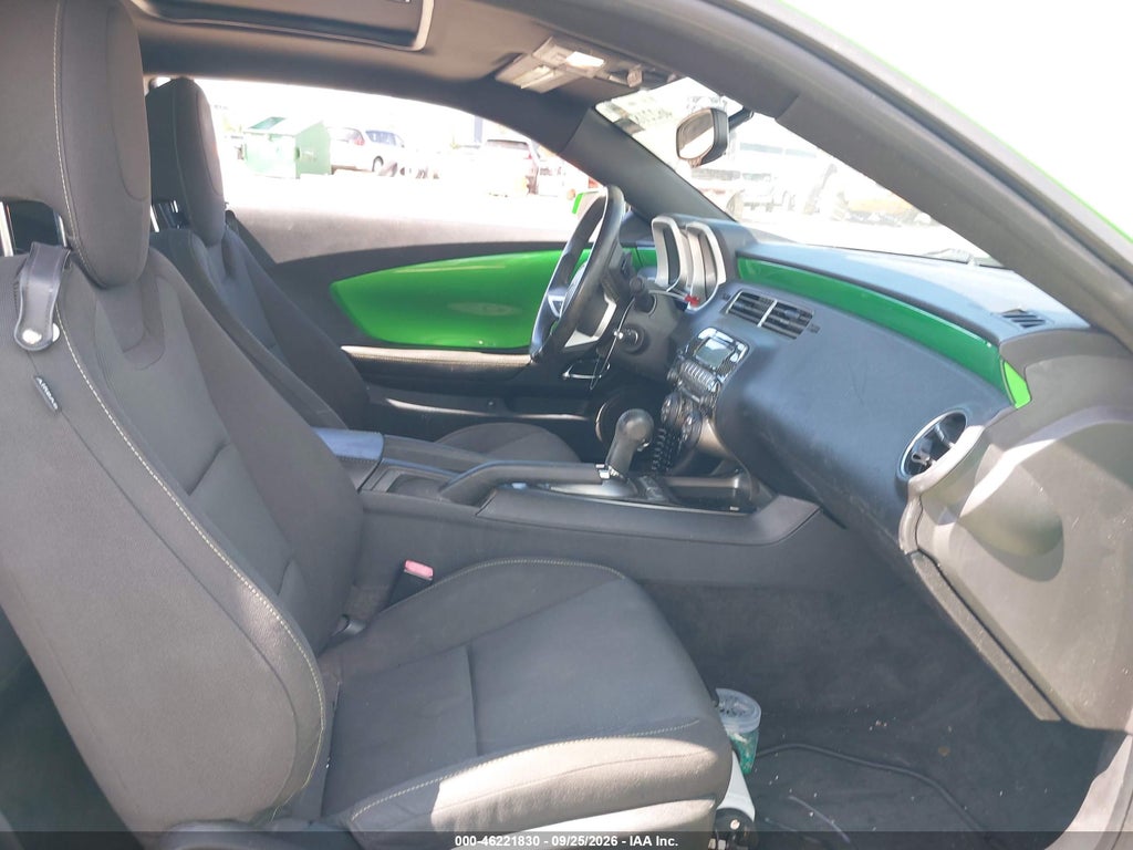 2010 Chevrolet Camaro 1LT photo 5