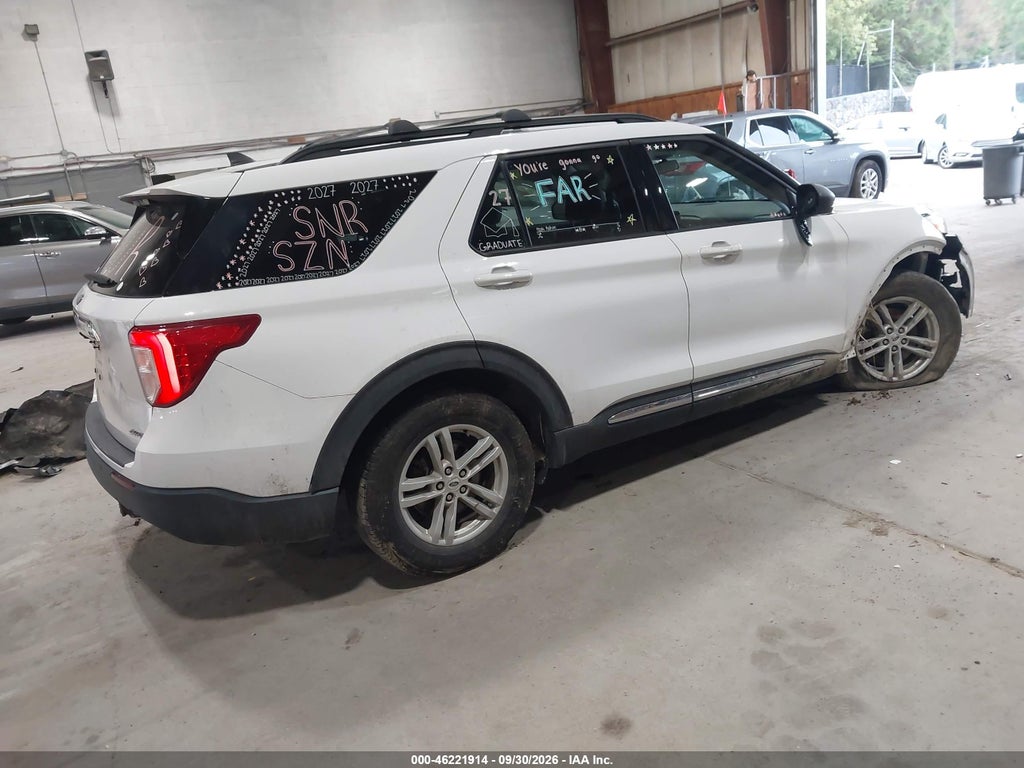 2021 Ford Explorer XLT photo 4