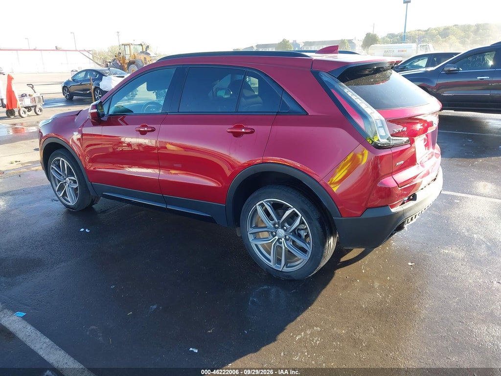 2022 Cadillac XT4 AWD Sport photo 3