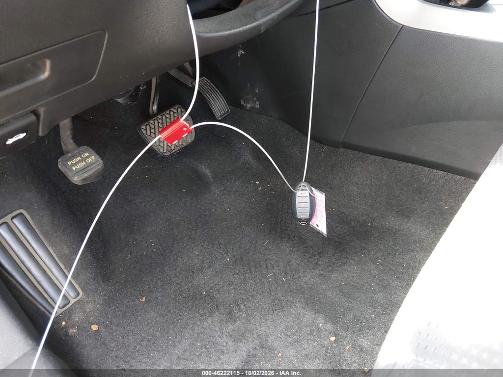 2014 Nissan Altima 2.5 SV photo 11