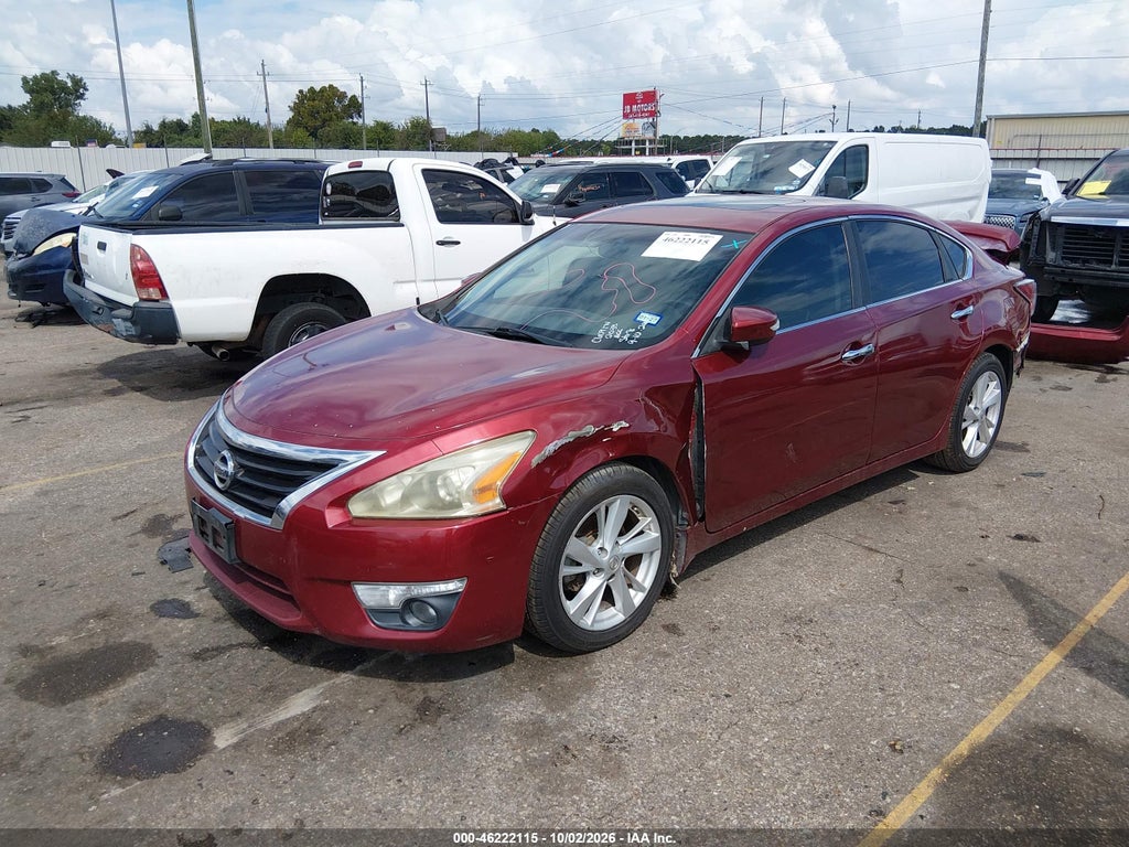 2014 Nissan Altima 2.5 SV photo 2