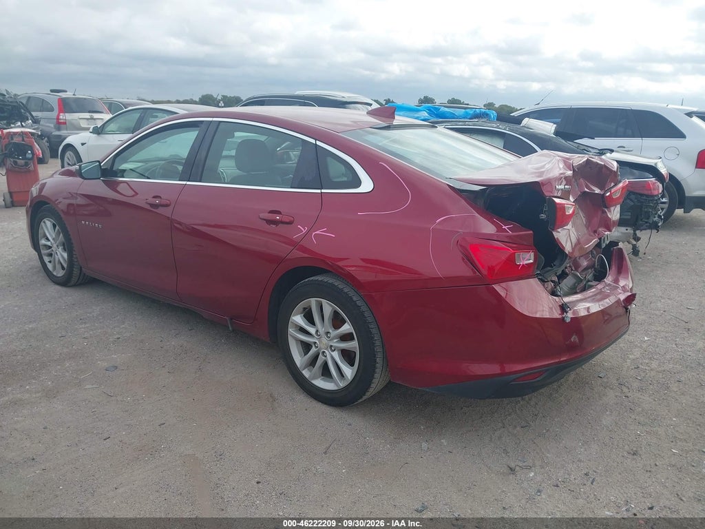 2018 Chevrolet Malibu LT photo 3