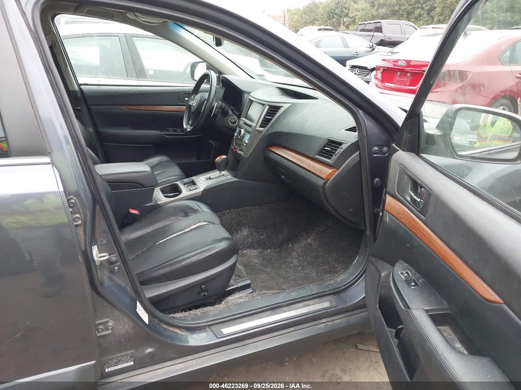 2014 Subaru Outback 2.5I Limited photo 5