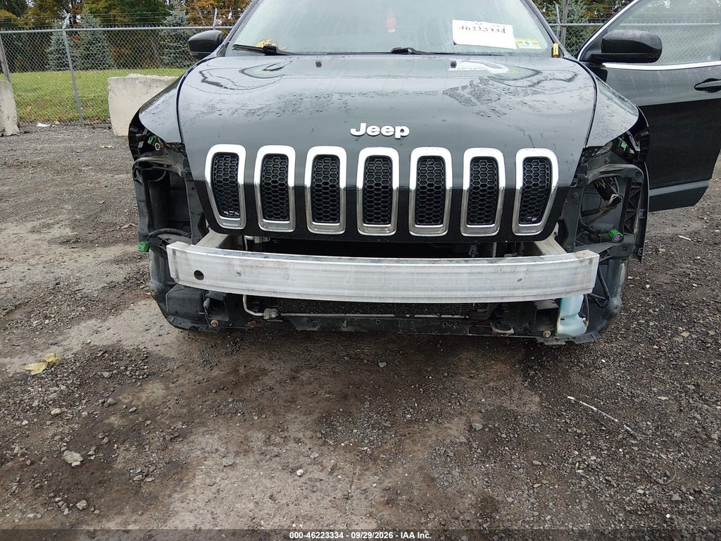 2015 Jeep Cherokee Limited photo 6
