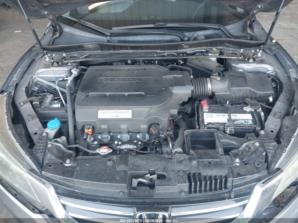 2015 Honda Accord EX-L V-6 photo 10