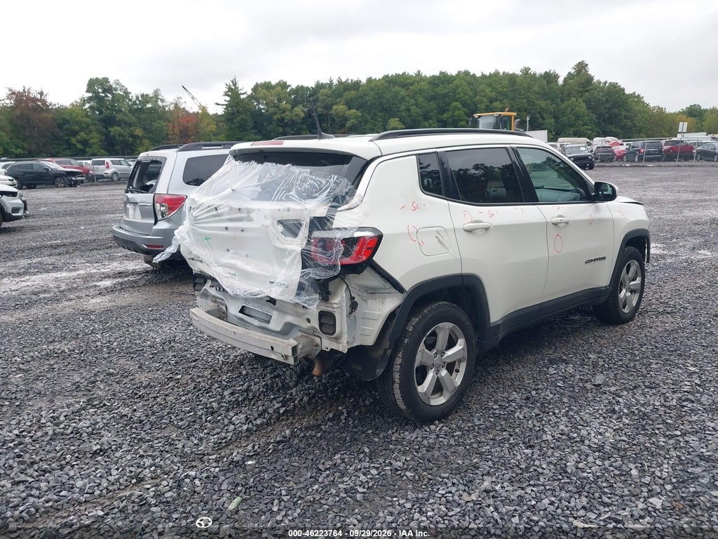 2017 Jeep New Compass Latitude 4X4 photo 4