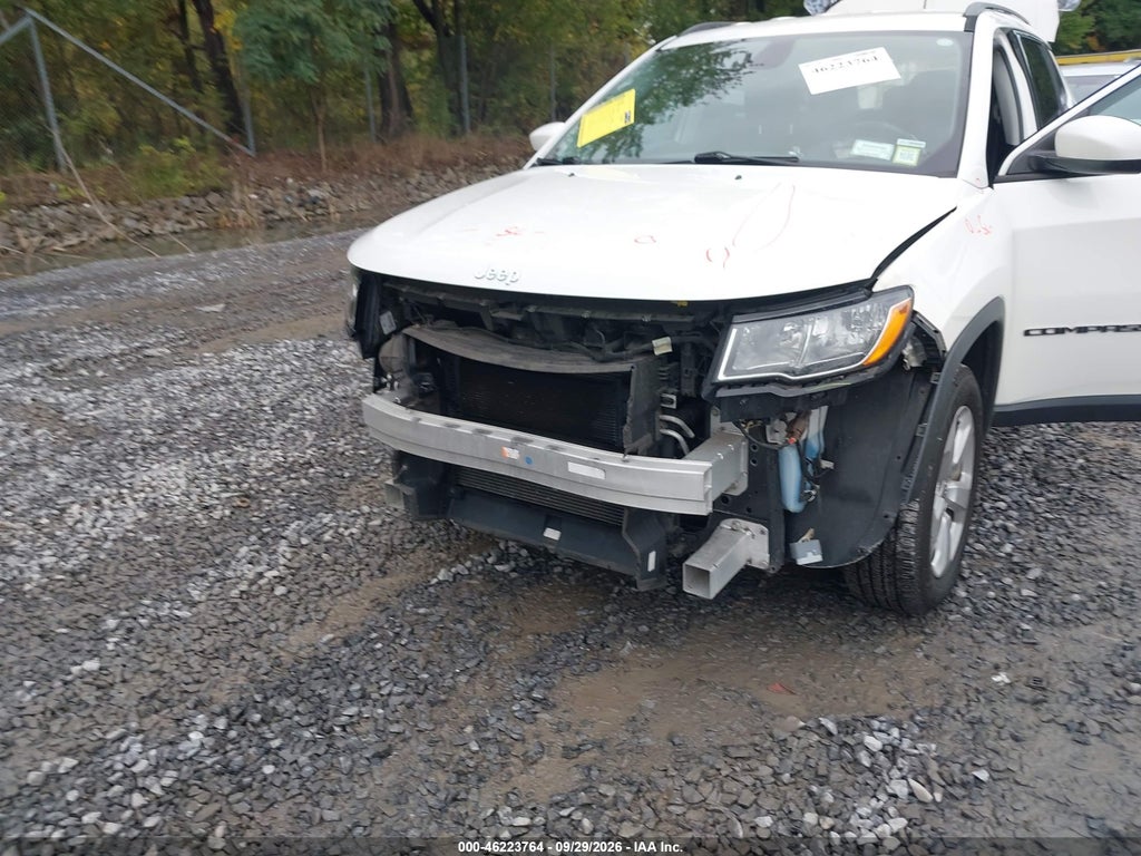 2017 Jeep New Compass Latitude 4X4 photo 6