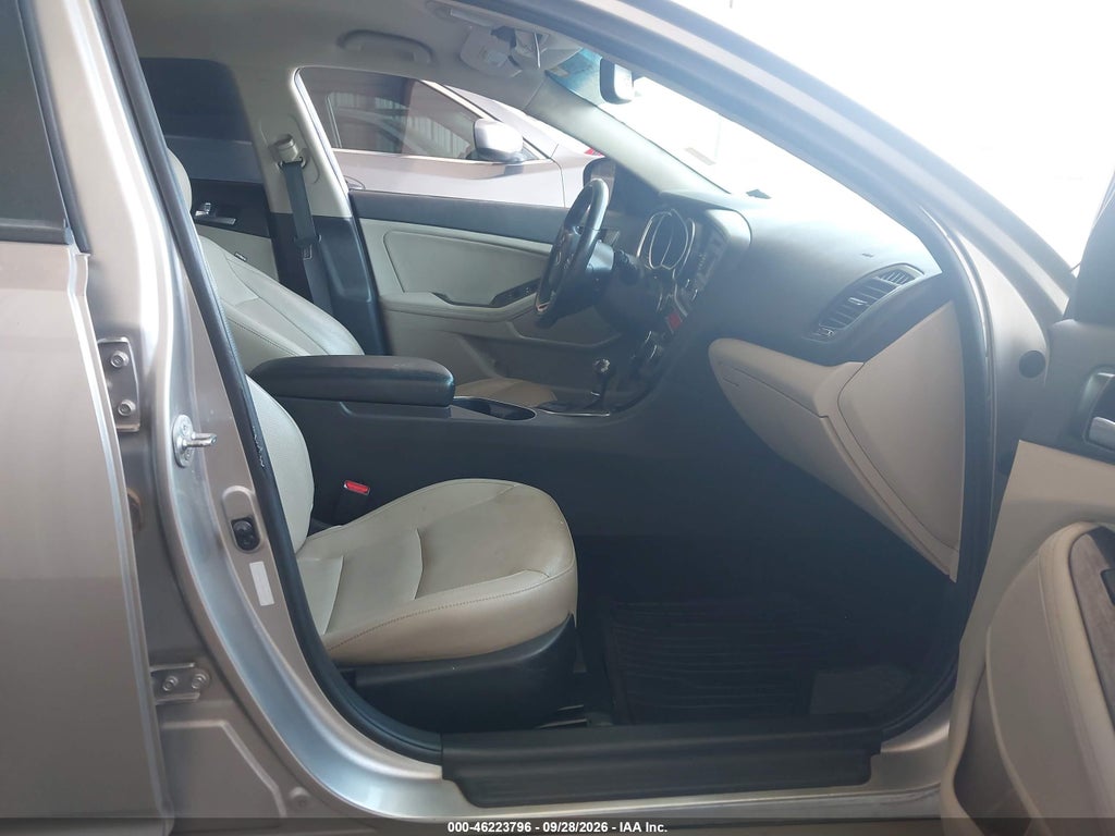 2014 Kia Optima EX photo 5