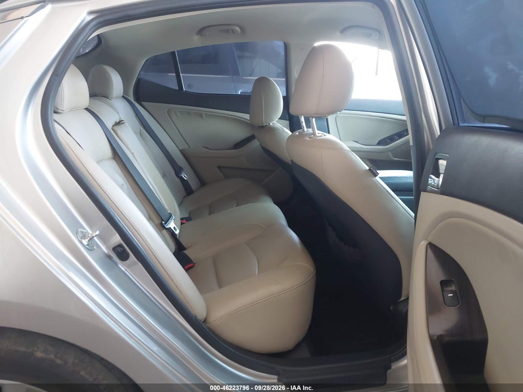 2014 Kia Optima EX photo 8