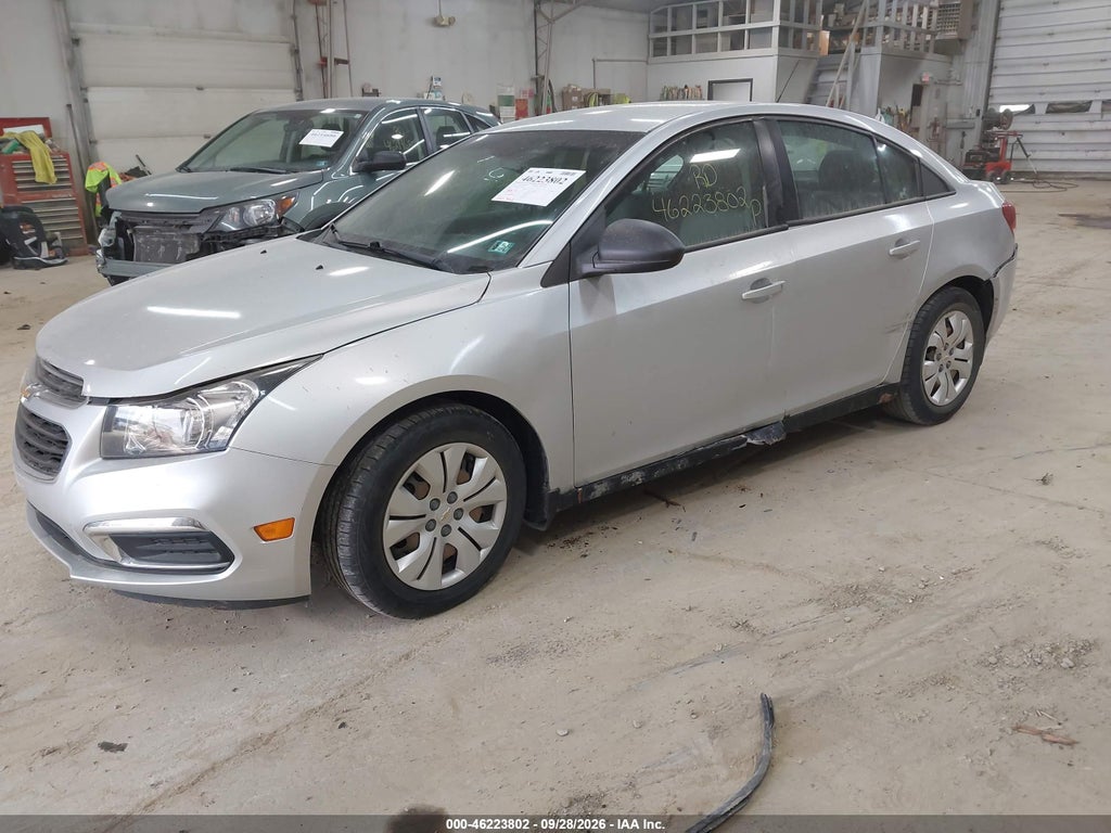 2016 Chevrolet Cruze Limited LS Auto photo 2