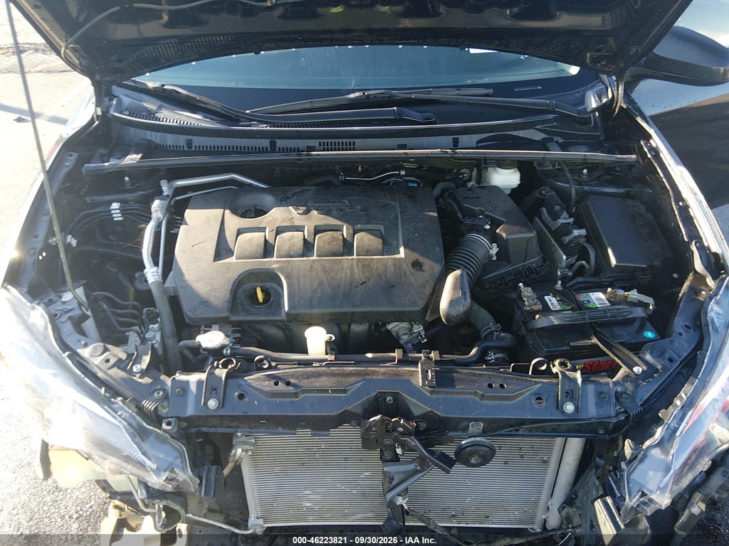 2019 Toyota Corolla LE photo 10