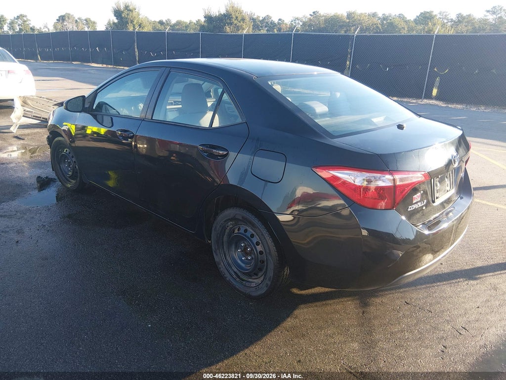 2019 Toyota Corolla LE photo 3