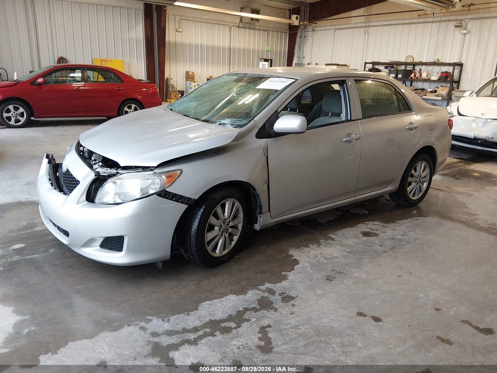 2009 Toyota Corolla LE photo 2