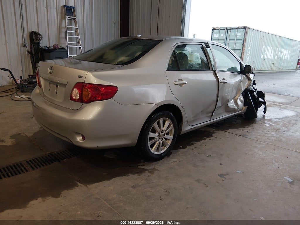 2009 Toyota Corolla LE photo 4