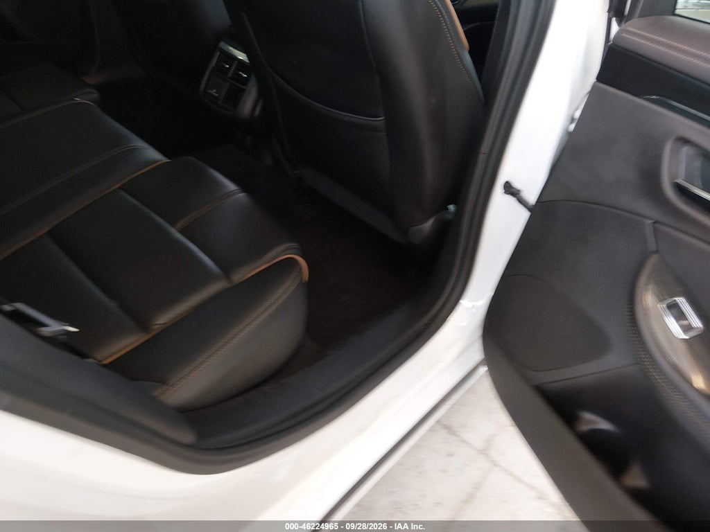 2016 Chevrolet Impala photo 8