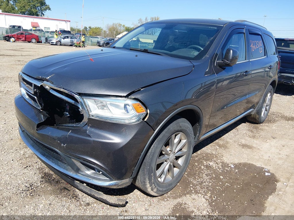 2017 Dodge Durango SXT AWD photo 2