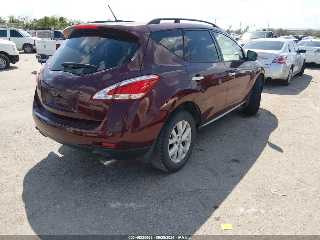 2011 Nissan Murano SV photo 4