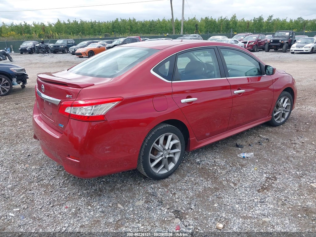 2013 Nissan Sentra SR photo 4