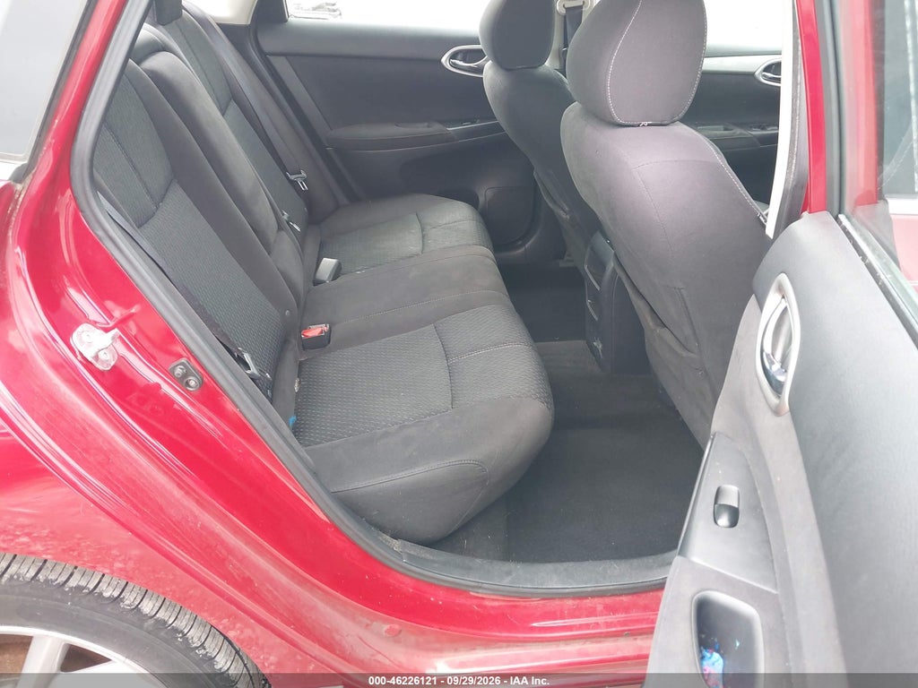2013 Nissan Sentra SR photo 8