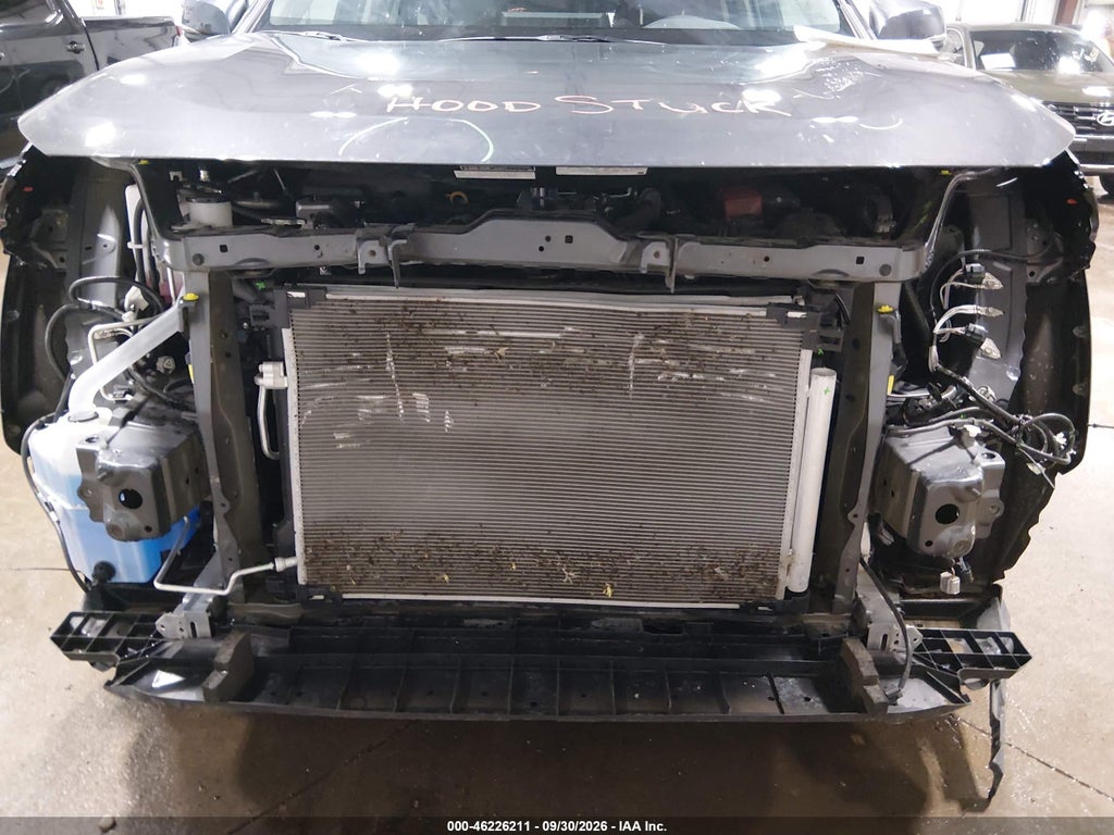 2021 Toyota RAV4 XLE photo 6