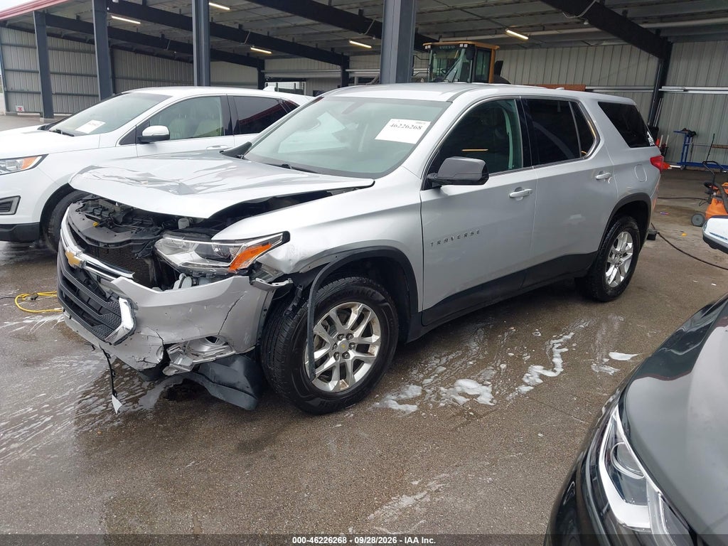 2020 Chevrolet Traverse AWD LS photo 2
