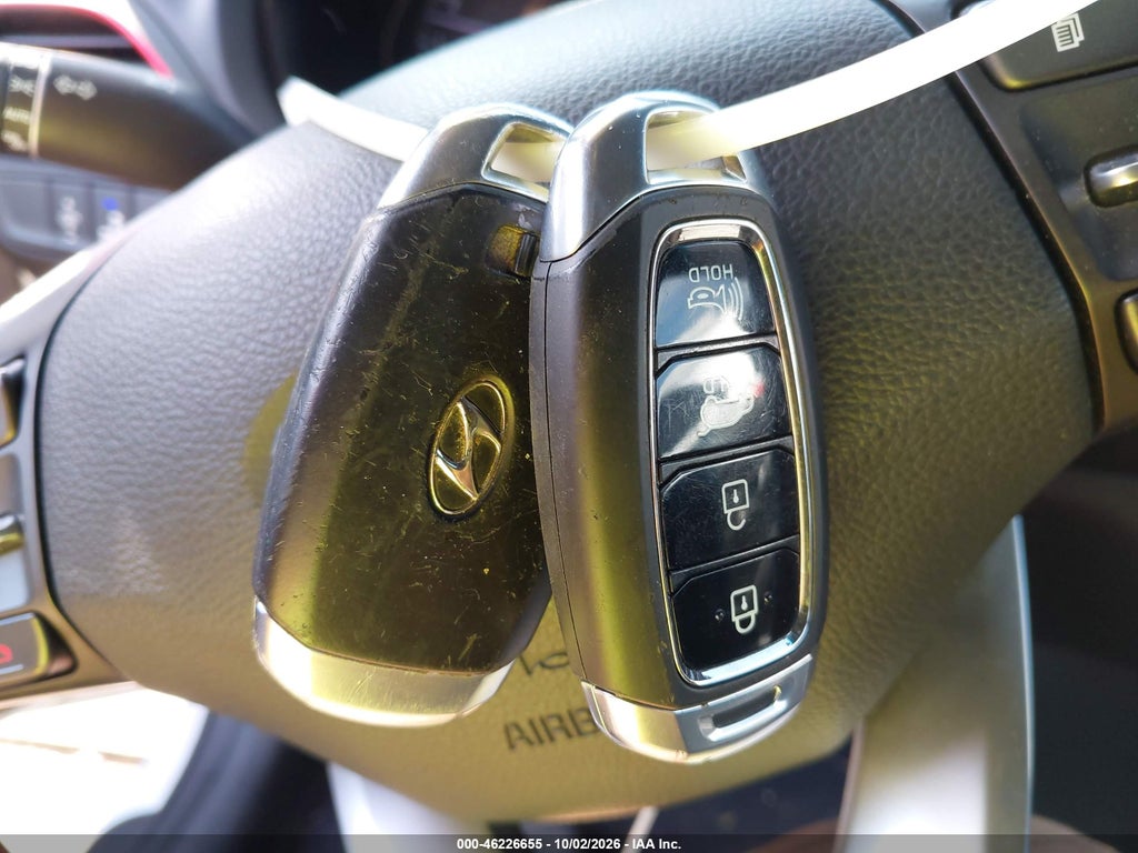 2018 Hyundai Elantra GT Sport photo 11