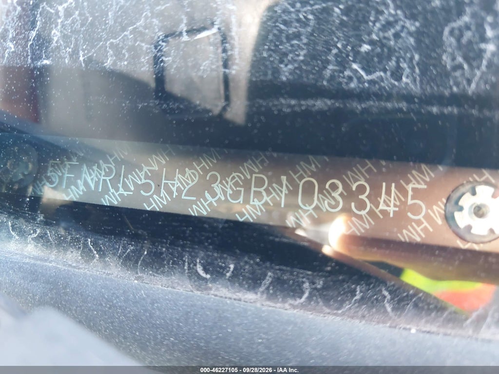 2016 Honda Odyssey LX photo 9