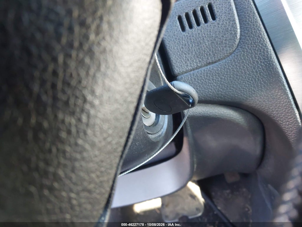 2010 Ford Fusion SE photo 11