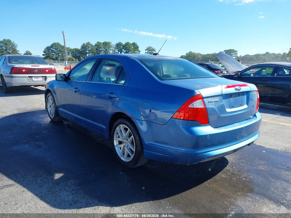 2010 Ford Fusion SE photo 3