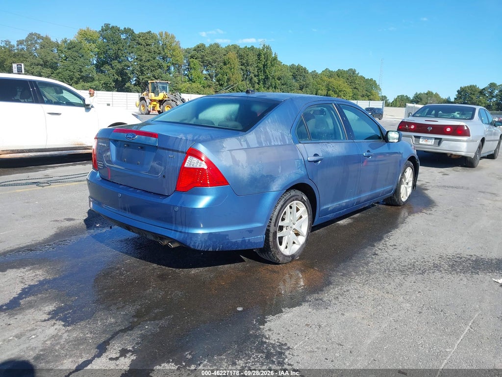 2010 Ford Fusion SE photo 4
