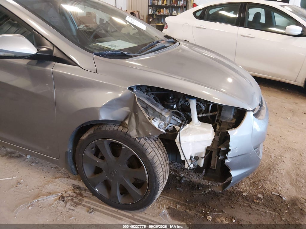 2012 Hyundai Elantra Limited (ulsan Plant) photo 6